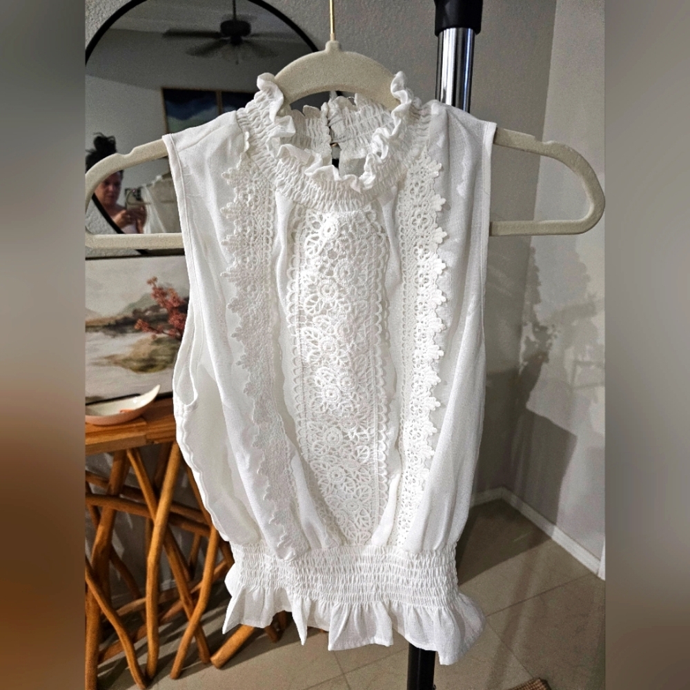 DELICATE WHITE BOHO TOP BLOUSE SZ X-SMALL / SMALL